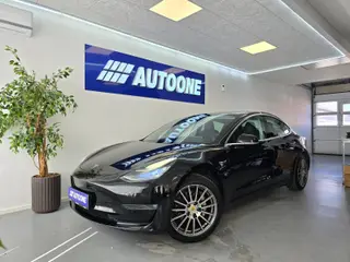 Tesla Model 3 Standard Range+ RWD