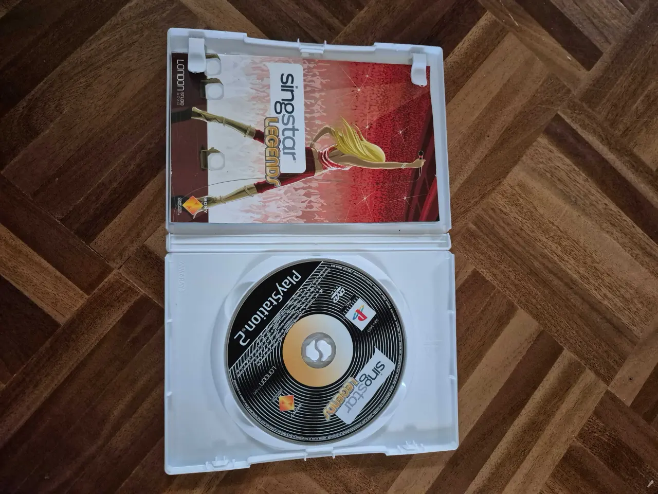 Billede 3 - Ps 2, singstar legends