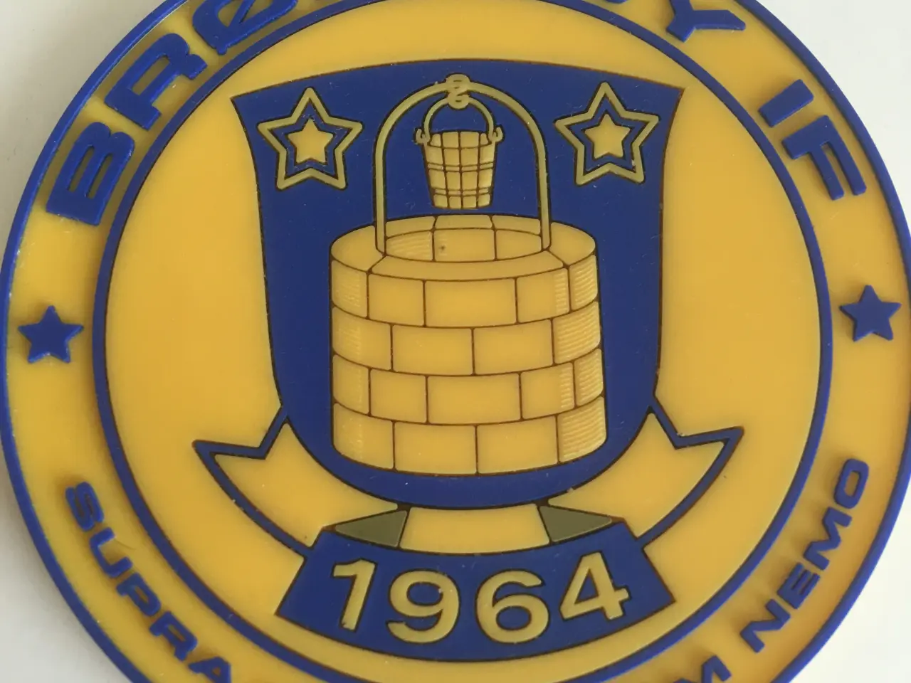 Billede 2 - bordskåner brøndby if bif