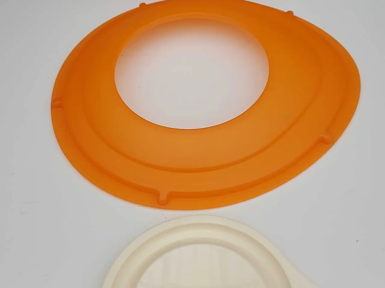 Billede 2 - Tupperware skål 1,5 L