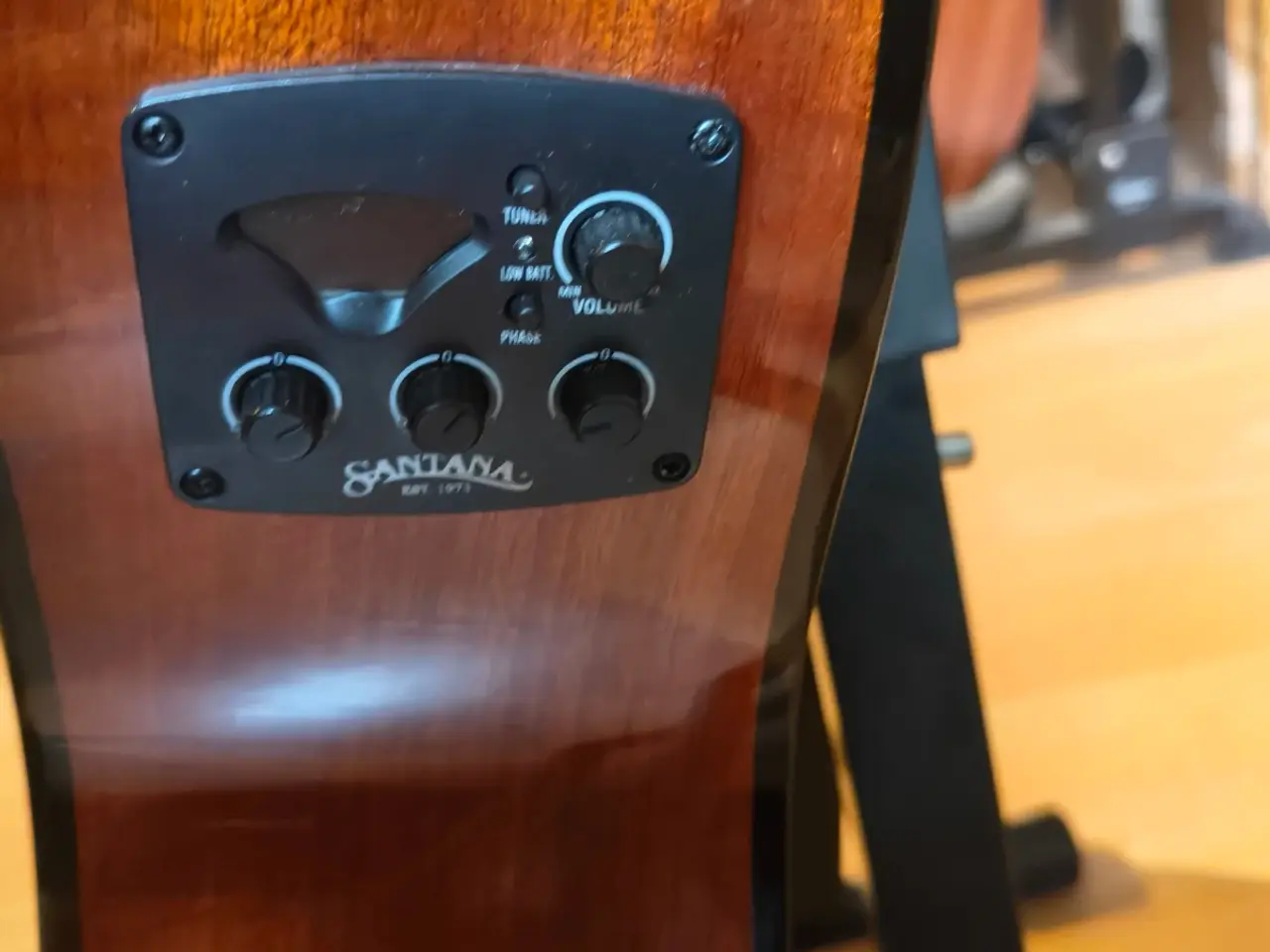 Billede 3 - Santana halvakustisk klassisk guitar  med cut away