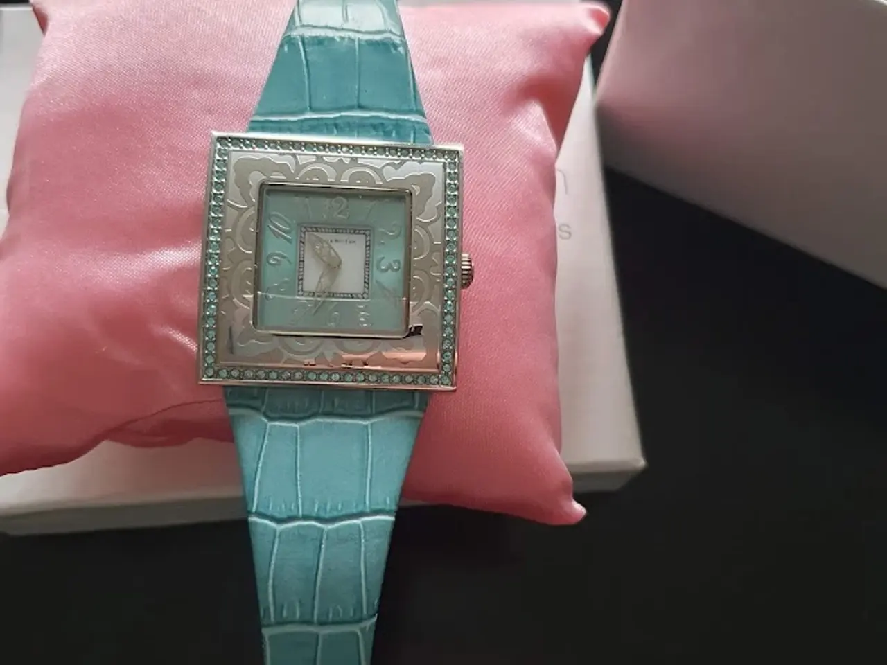 Billede 5 - Armbåndsur - Paris Hilton smykke ur