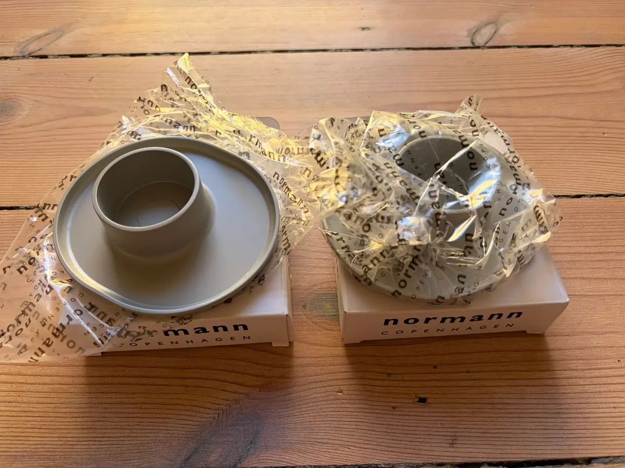 Billede 1 - 2 nye Folk lysestager fra Normann Copenhagen