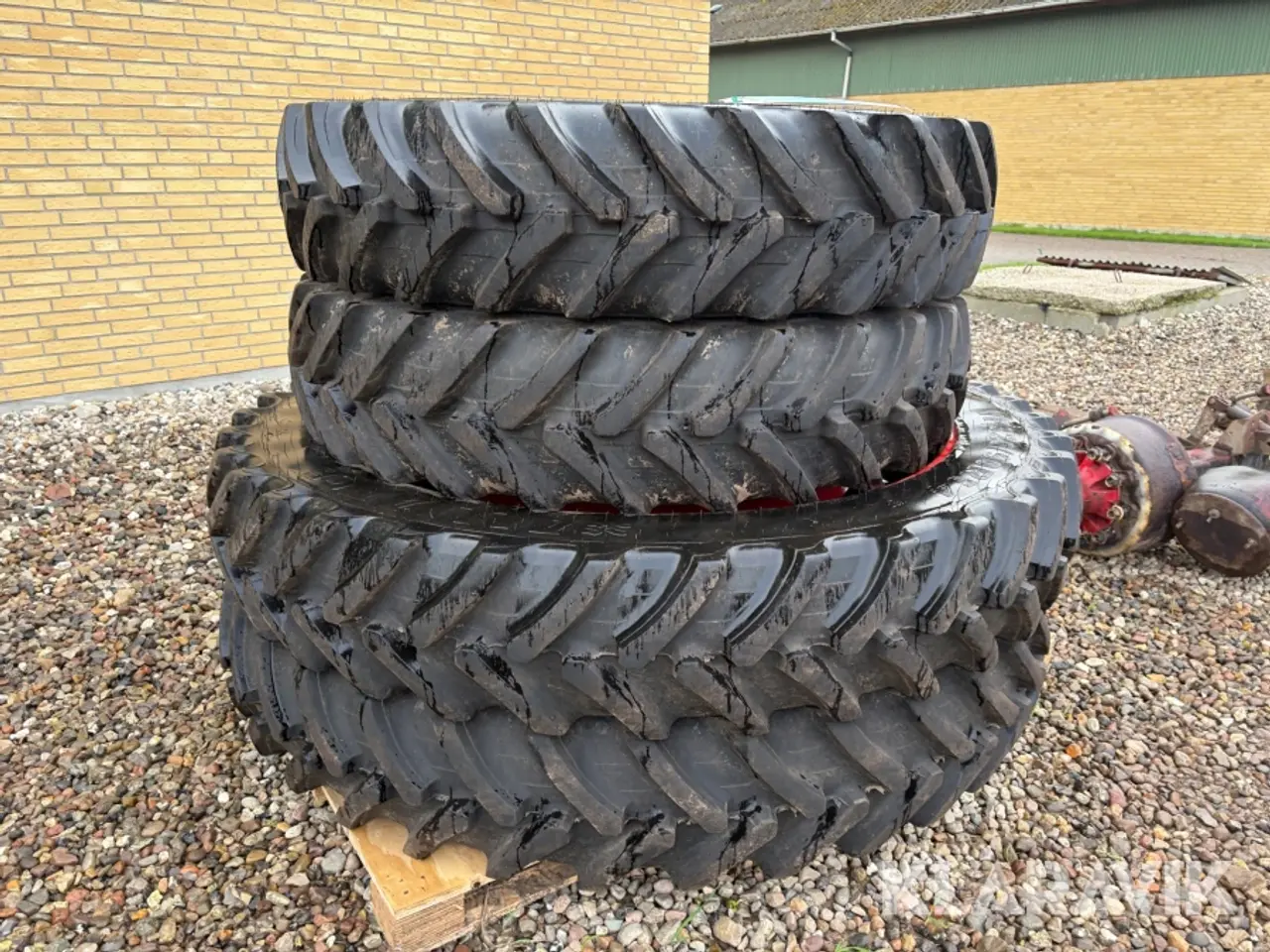 Billede 3 - Sprøjtedæk Alliance Agriflex+ 354 til rækkekørsel 4 styk