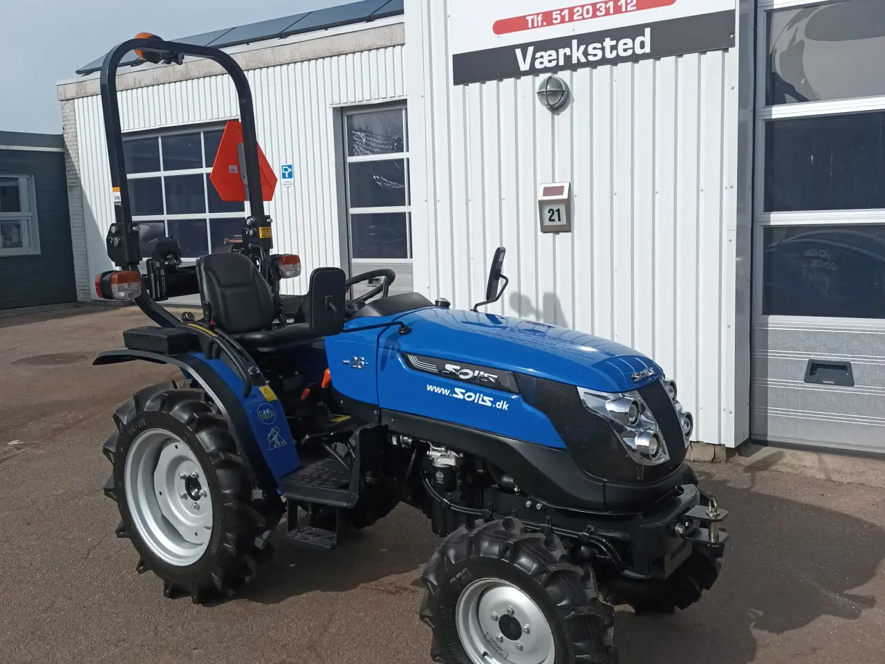 Billede 7 - Traktor værksted