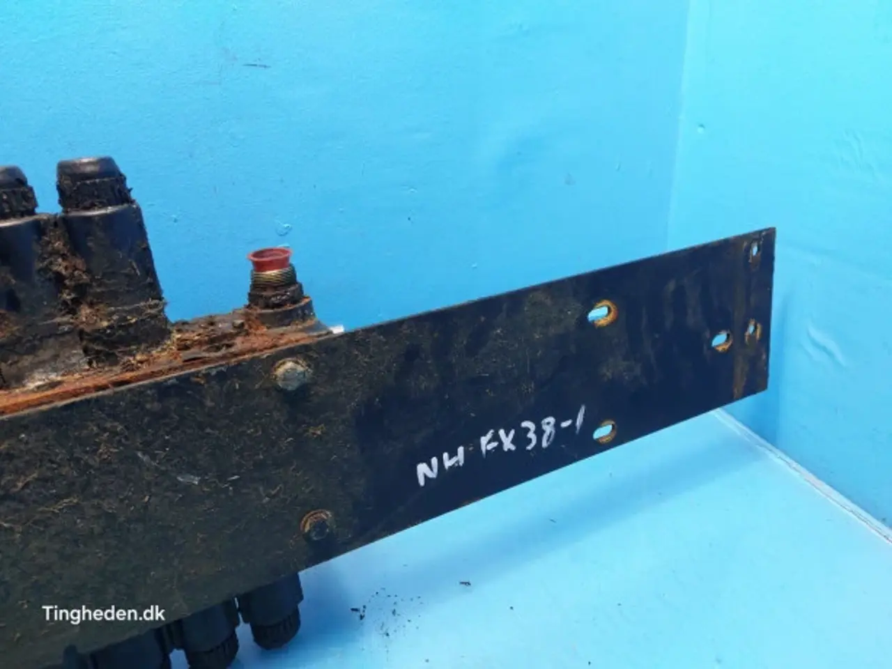 Billede 19 - New Holland FX38 Ventilblock 84043951