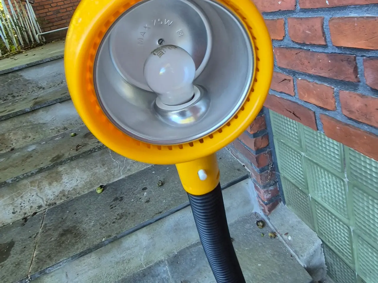 Billede 12 - Den fedeste gule bordlampe med klemme