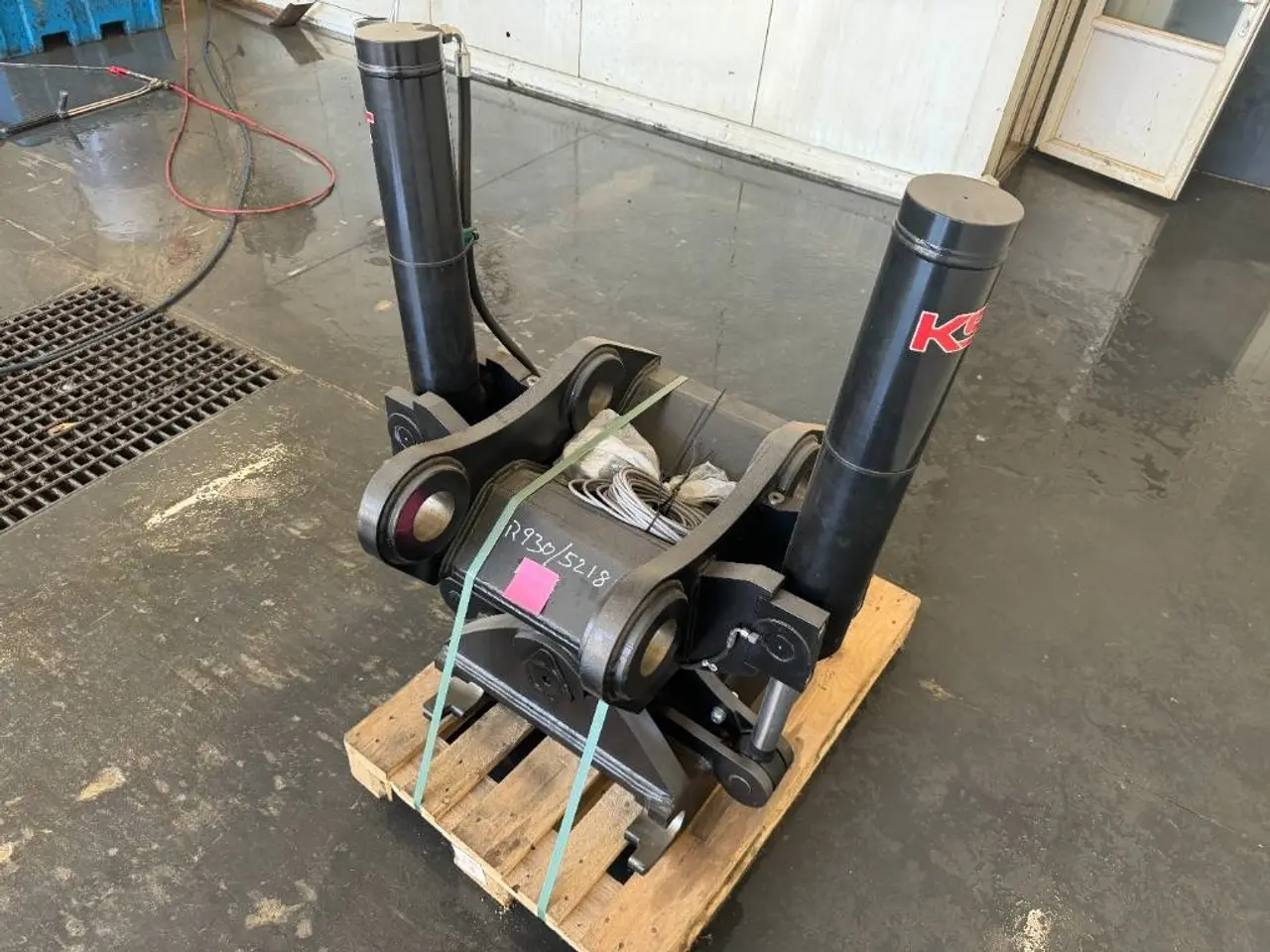 Billede 2 - Power Tilt fæste S80 til Liebherr R930