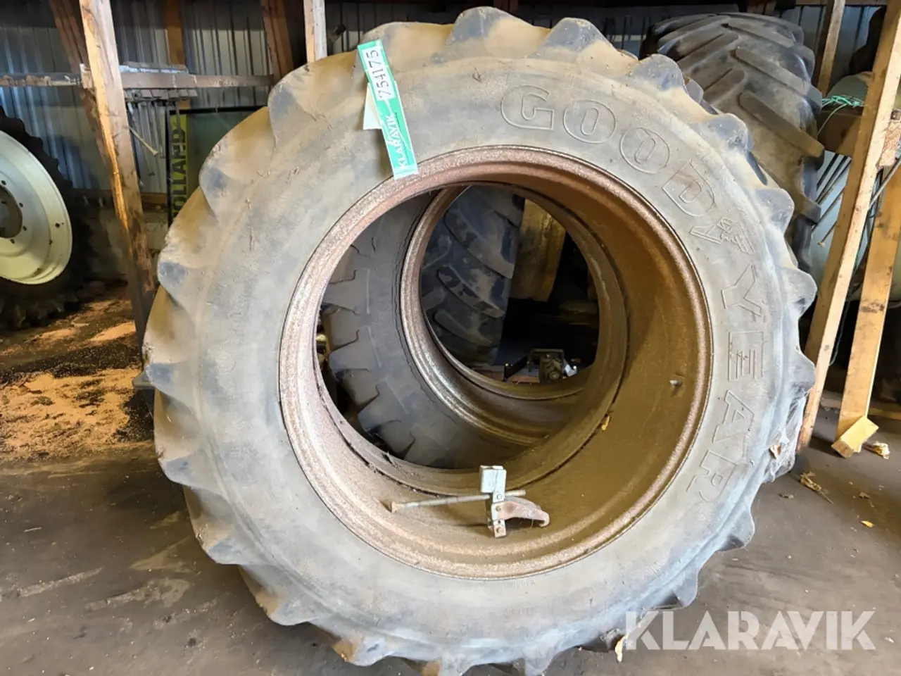 Billede 3 - Tvillingehjul Michelin og Goodyear, 2 Styk