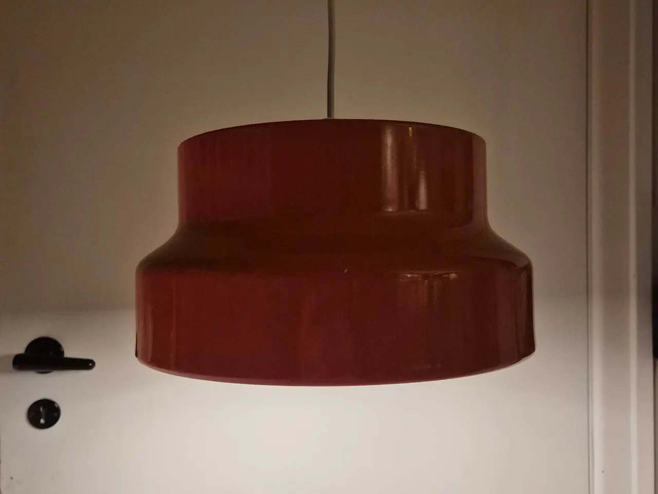 Billede 5 - Fin orange retropendel med flad top