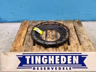 New Holland T6030 Afstanstykke 87608920