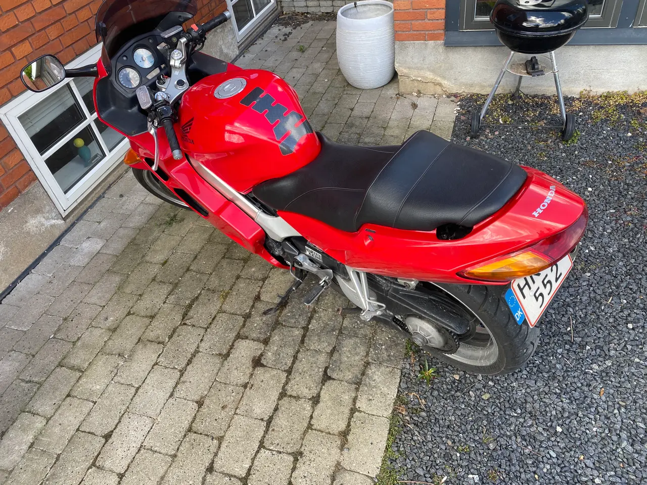 Billede 2 - Dk s Billigste Velholdt  Vfr 800 Nysynet 