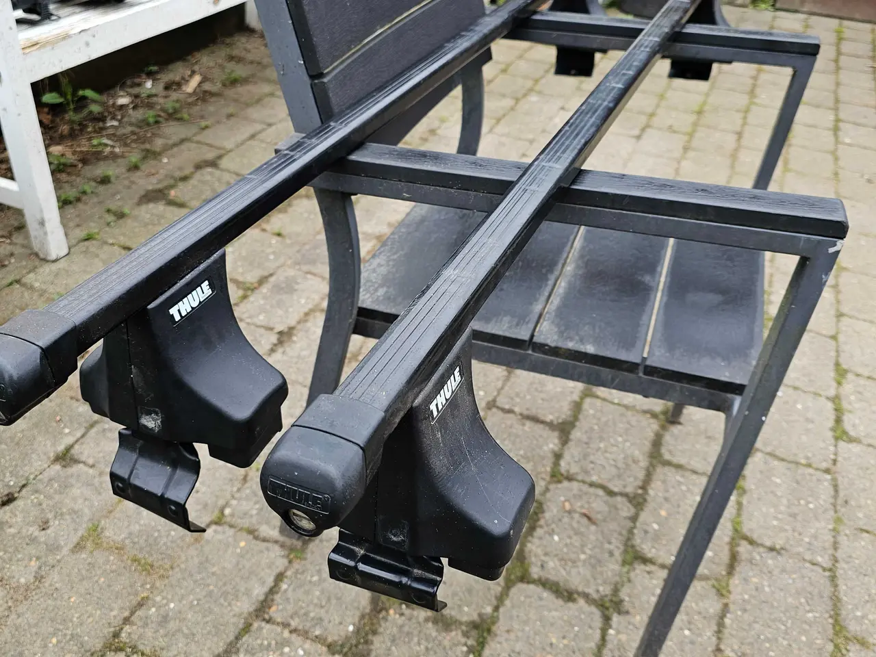 Billede 2 - Thule tagbøjler