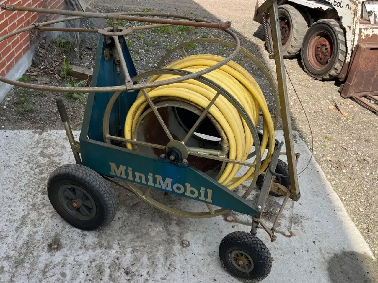 Billede 1 - Fasterholdt vandingsmaskine Mini Mobil