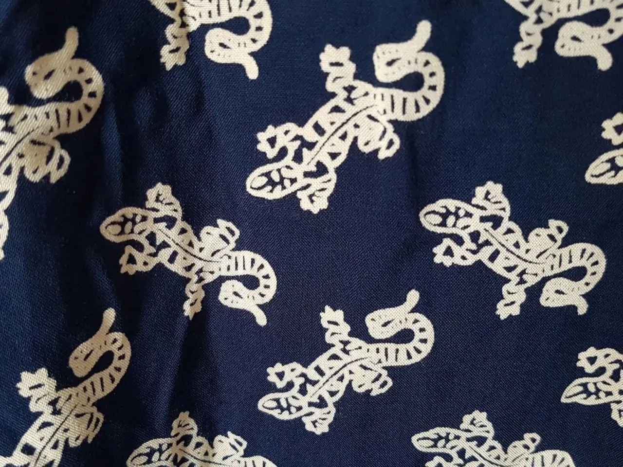 Billede 3 - Kjole. I Skater passf- Med gekko Print-Medium