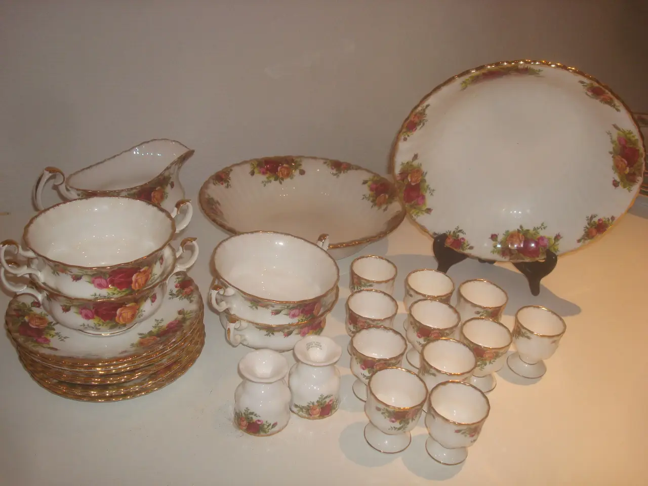 Billede 1 - LANDSBYROSE, kaffekande, sukker-fløde, sovseskål