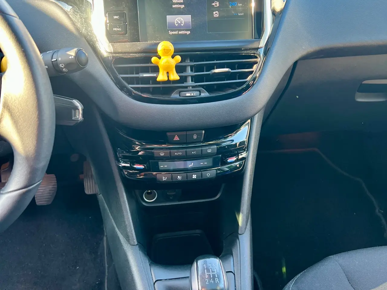 Billede 5 - Peugeot 208 Nysynet og Nyserviceret