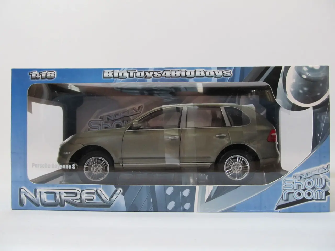 Billede 9 - 2002  Porsche Cayenne S 1:18