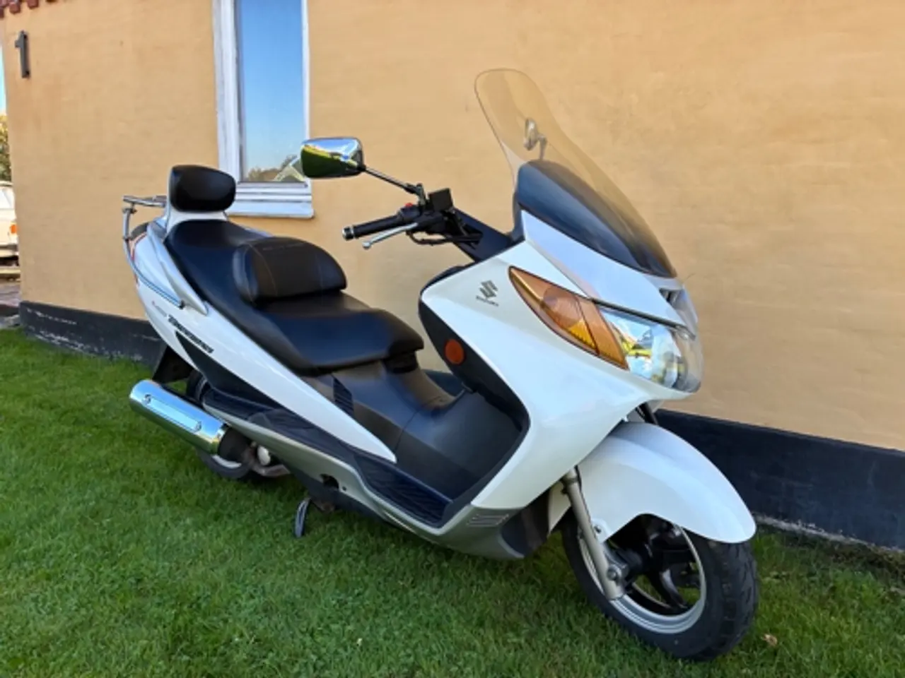 Billede 1 - Suzuki 400 Burgmann K4 Maxi Scooter