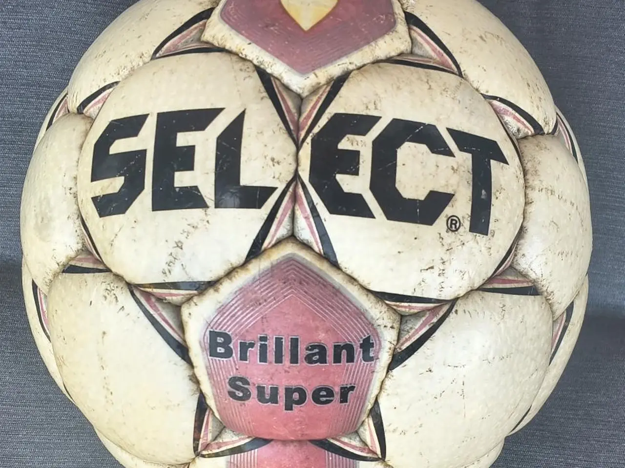 Billede 2 - SELECT BRILLIANT FIFA PRO BOLD, STR. 5