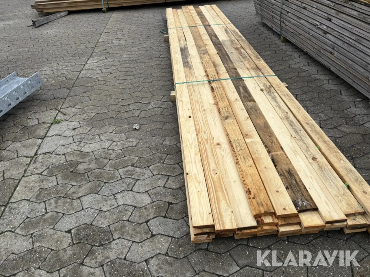 Billede 2 - Brædder 22 x 95 mm 450 cm 35 Styk