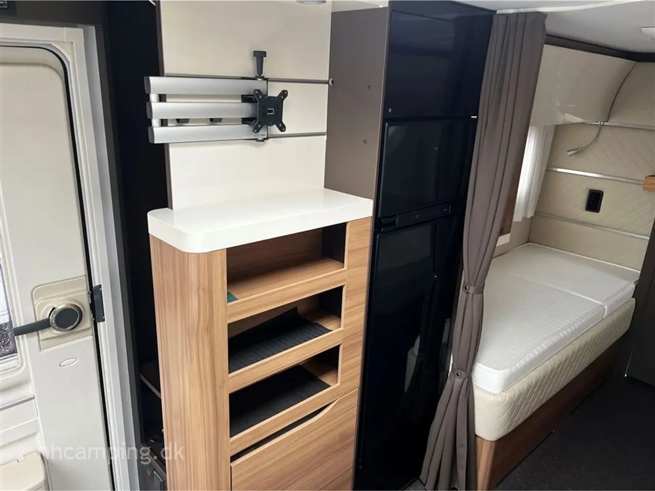 Billede 9 - 2021 - Adria Alpina 613 UT Alde Centralvarme