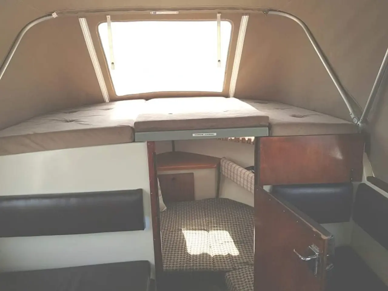 Billede 8 - Saga 27 med nyere Motor.