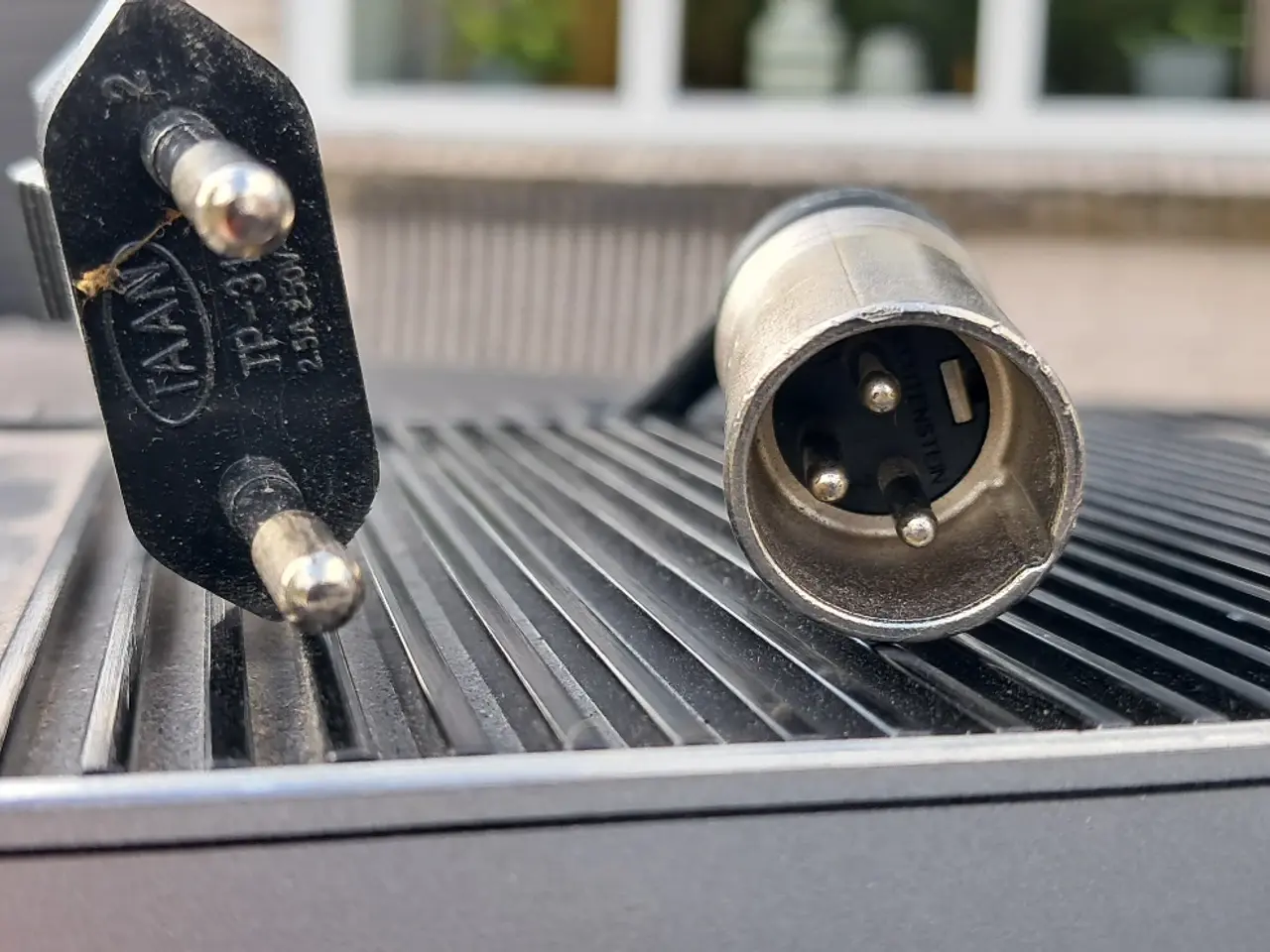 Billede 2 - Oplader til el-scooter