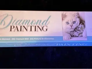 Diamond painting