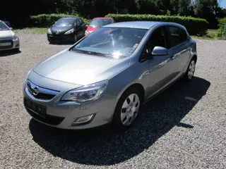 Opel Astra 1,4 Turbo Enjoy 140HK 5d 6g