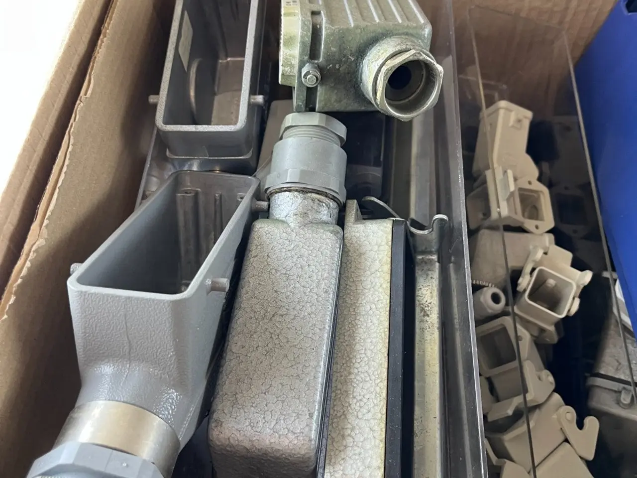 Billede 3 - Harting Heavy Duty stik Housings & Inserts blandet
