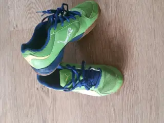 Pæne Puma sko str 35