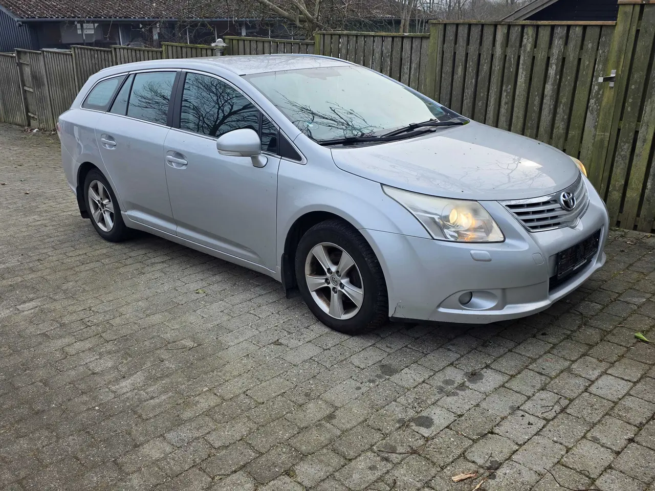 Billede 4 - Fint toyota avensis D-4D 