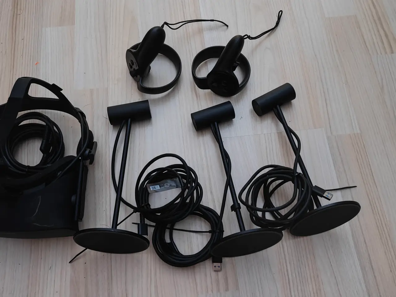 Billede 1 - Oculus Rift (CV1) – Komplet Roomscale Setup med 3 