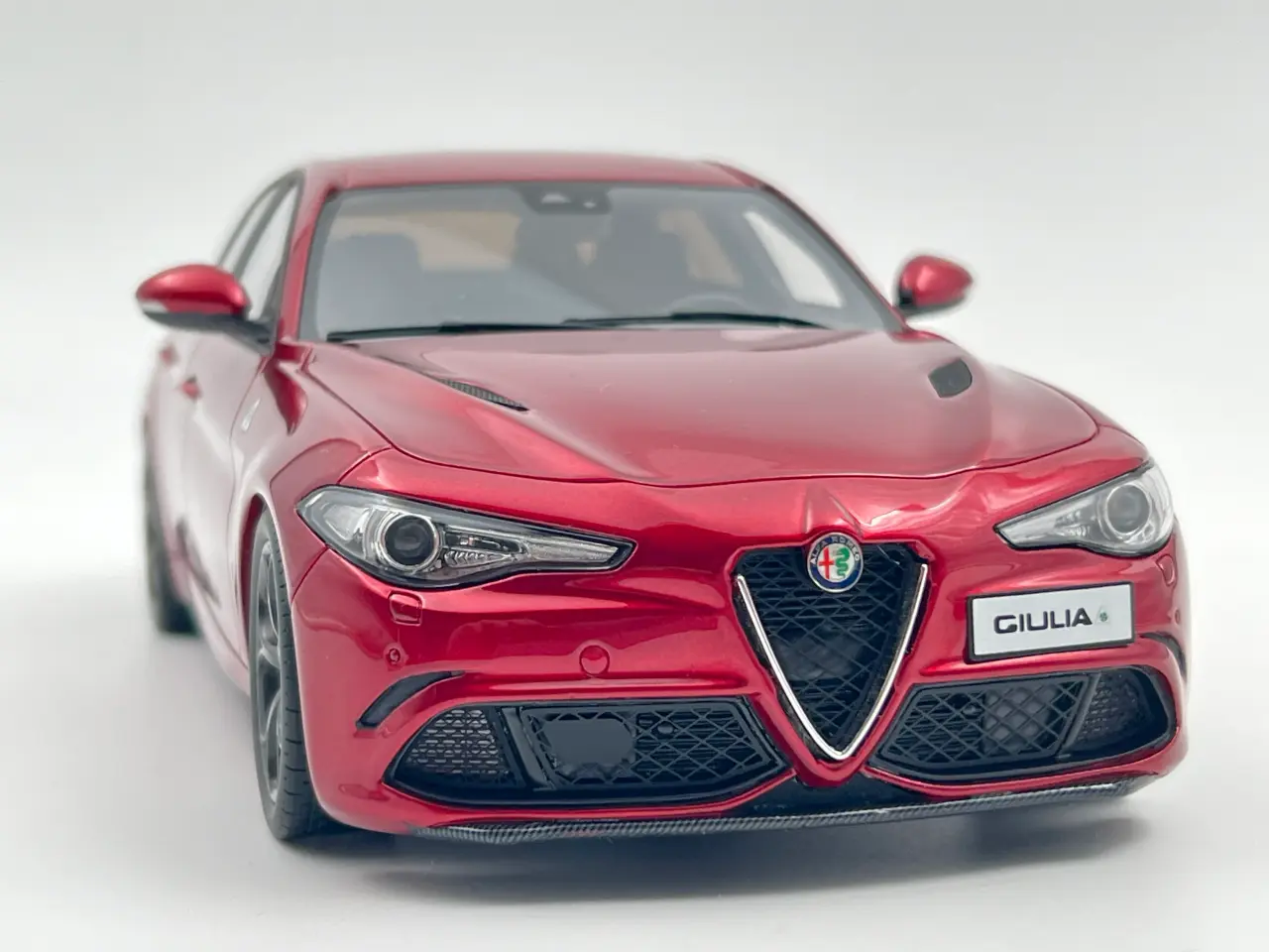 Billede 9 - 2016 Alfa Romeo Giulia Quadrifoglio 1:18 