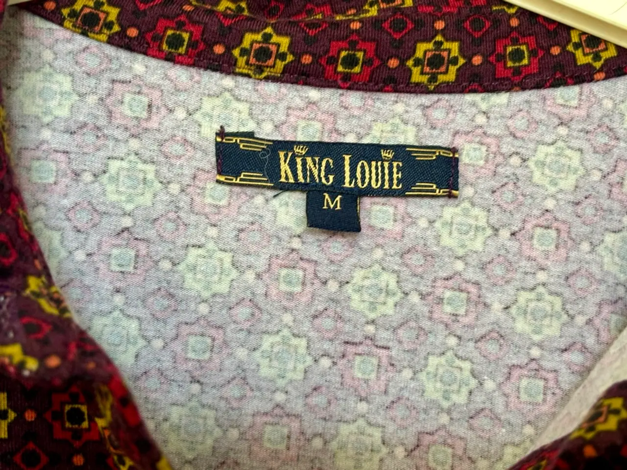 Billede 4 - King Louie, mønstret skjorte, str M