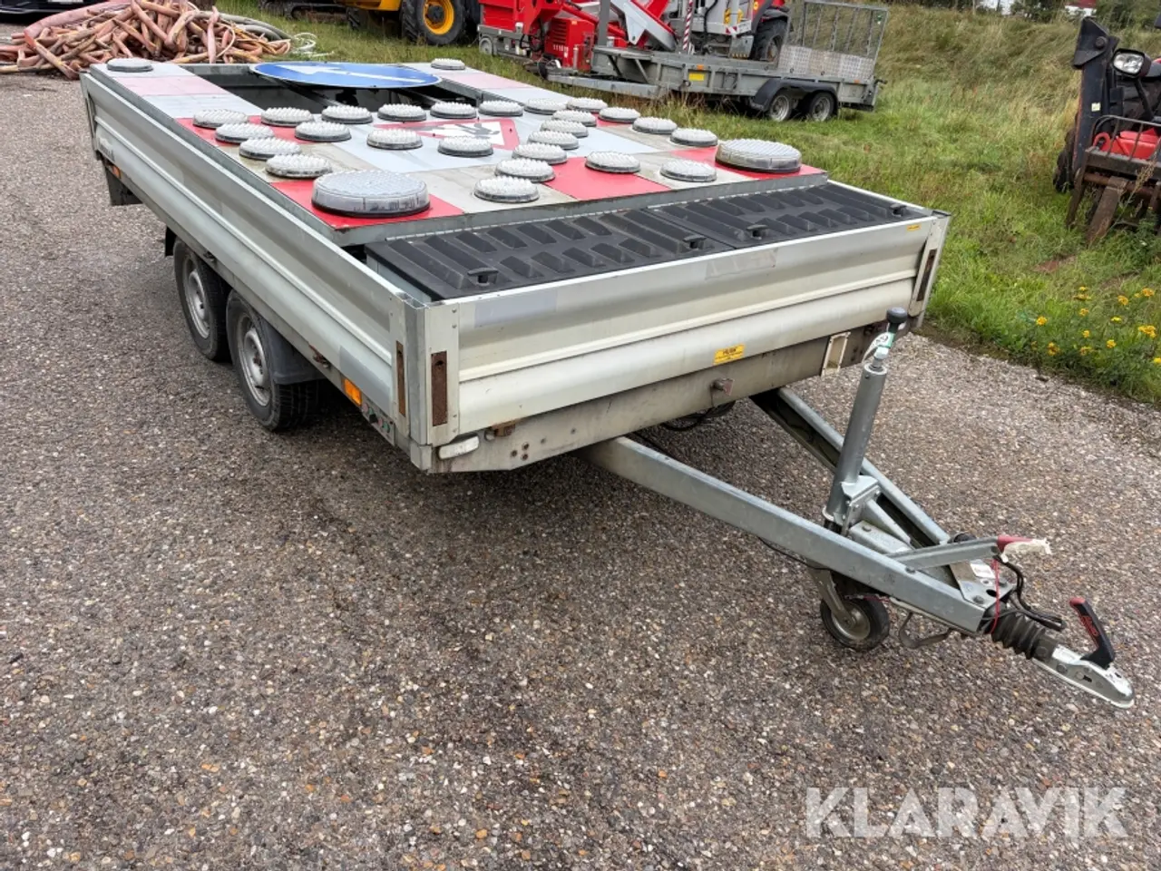 Billede 2 - Skiltevogn Vezeko - 1300kg