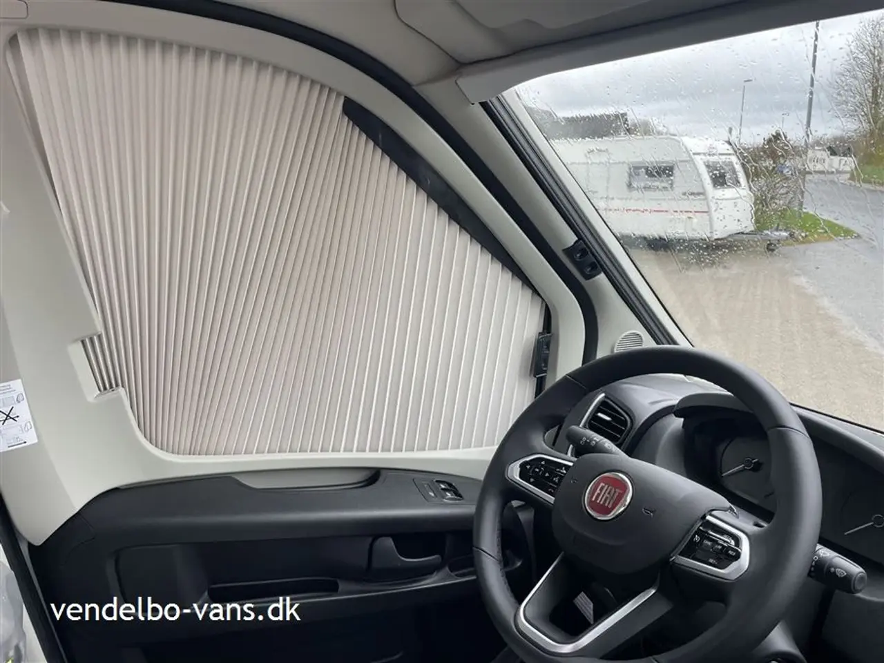 Billede 7 - 2024 - Dethleffs Globetrail CVD 600 ER Advantage   Korteste model med enkeltsenge - årets CamperVan 2024