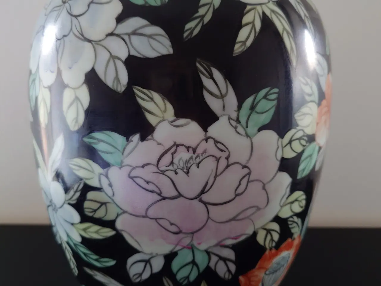 Billede 1 - Asiatisk kunsthåndværk