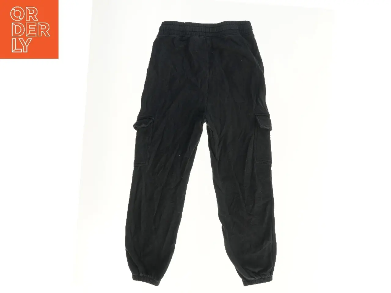 Billede 1 - Sort cargo bukser med elastik fra H&M (str. 164)