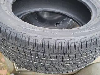 255/50R19. Vinterdæk