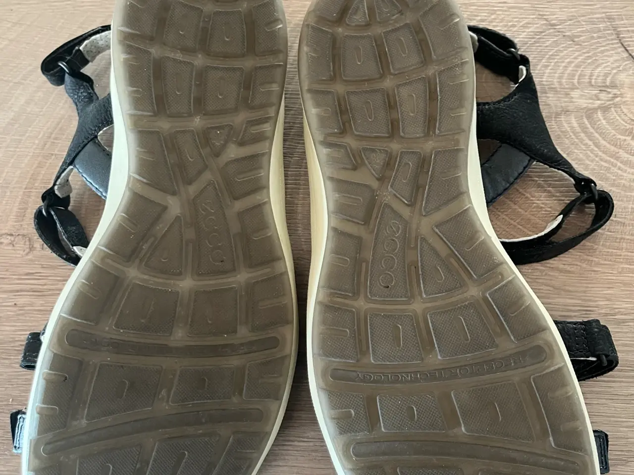 Billede 2 - Sorte Ecco sandaler