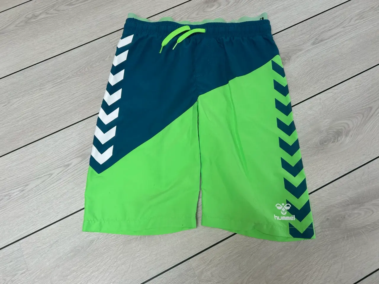 Billede 2 - Diverse badeshorts