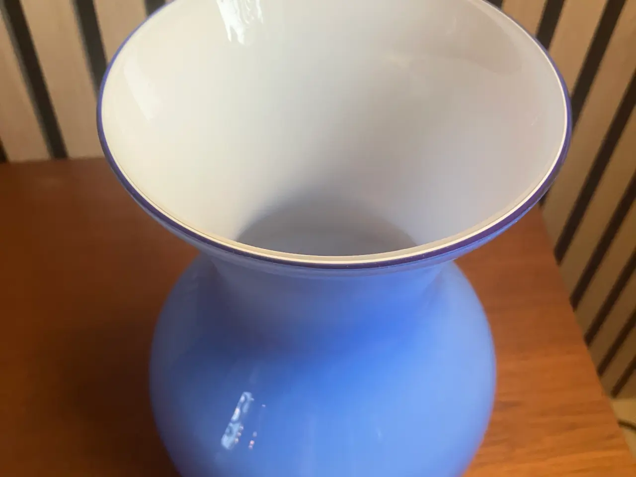 Billede 4 - Flot dueblå vase