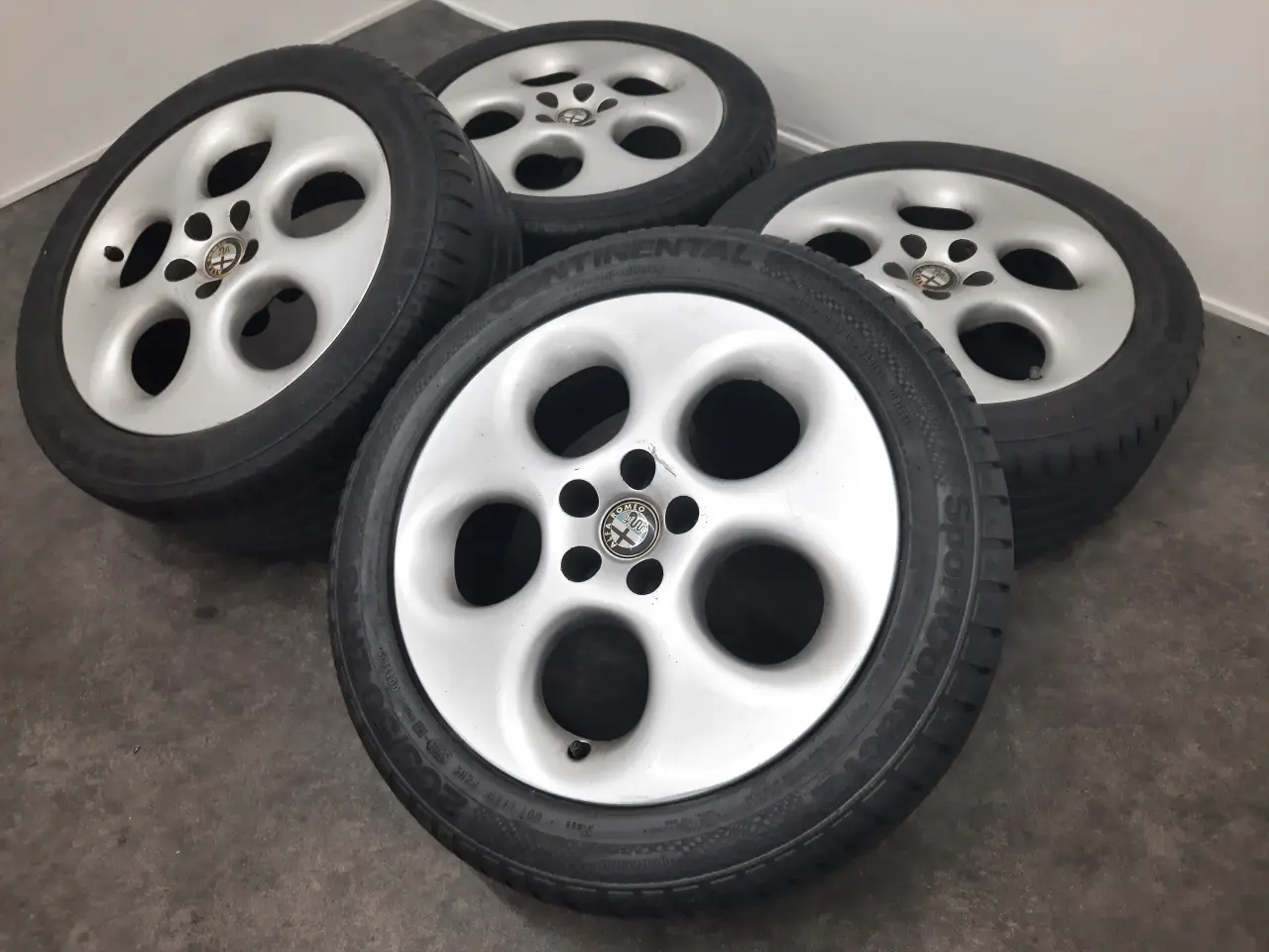 Billede 2 - 5x98 16" ET30,5 Alfa Speedline sommersæt