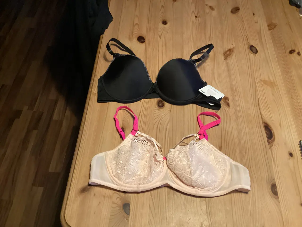 Billede 5 - Masser Af BH. Forsk Str.
