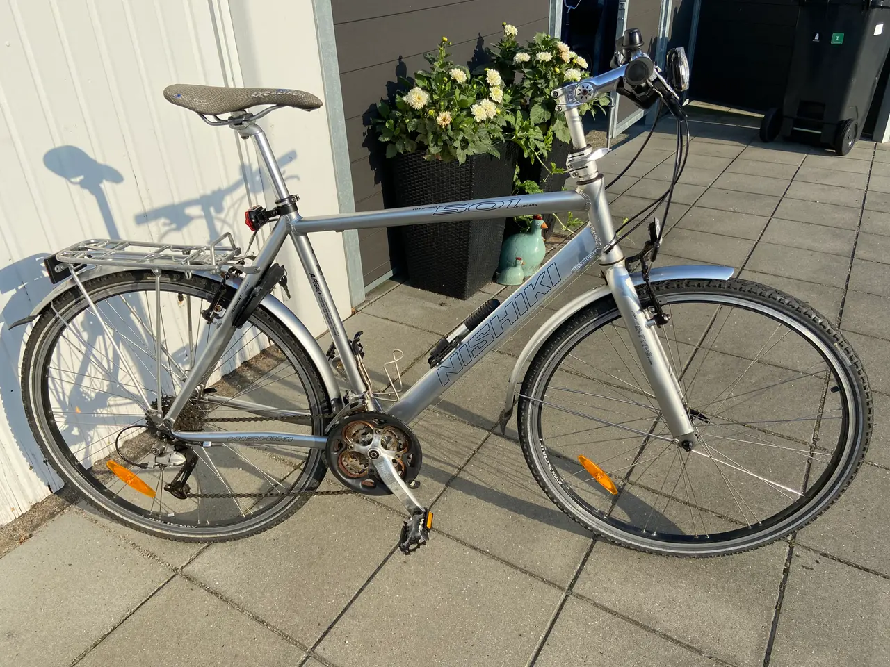 Billede 1 - Nishiki. 28" hjul, 22" (56 cm.) stel, 24 gear