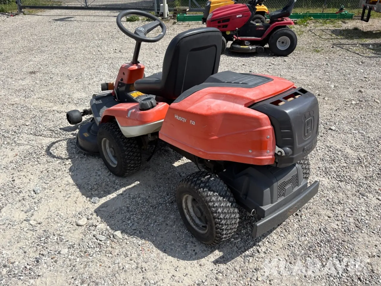 Billede 4 - Græsslåmaskine Husqvarna R213C