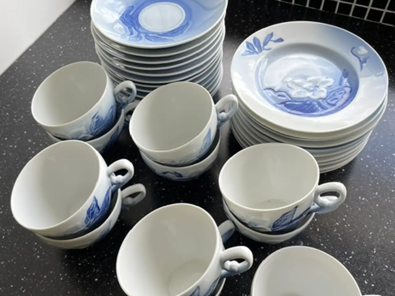 Billede 1 - Kaffestel Julerose - Bing & Grøndahl
