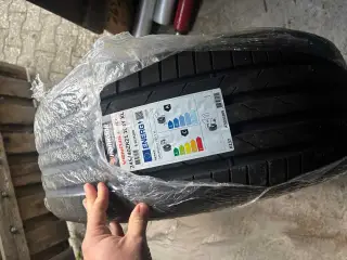 Helt nyt hankook 245/40R21 100Y